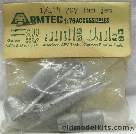 Armtec 1/144 JT3D Fan Jet Engines (4) (Early Boeing 707 Conversion) - Bagged plastic model kit